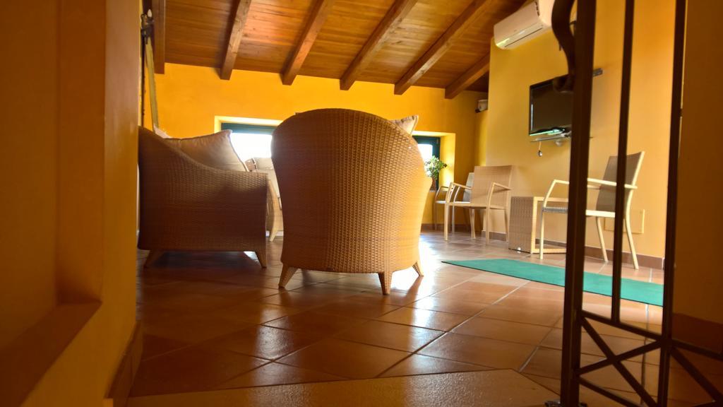 Antichi Feudi Dimora D'Epoca Hotel Teggiano Bagian luar foto
